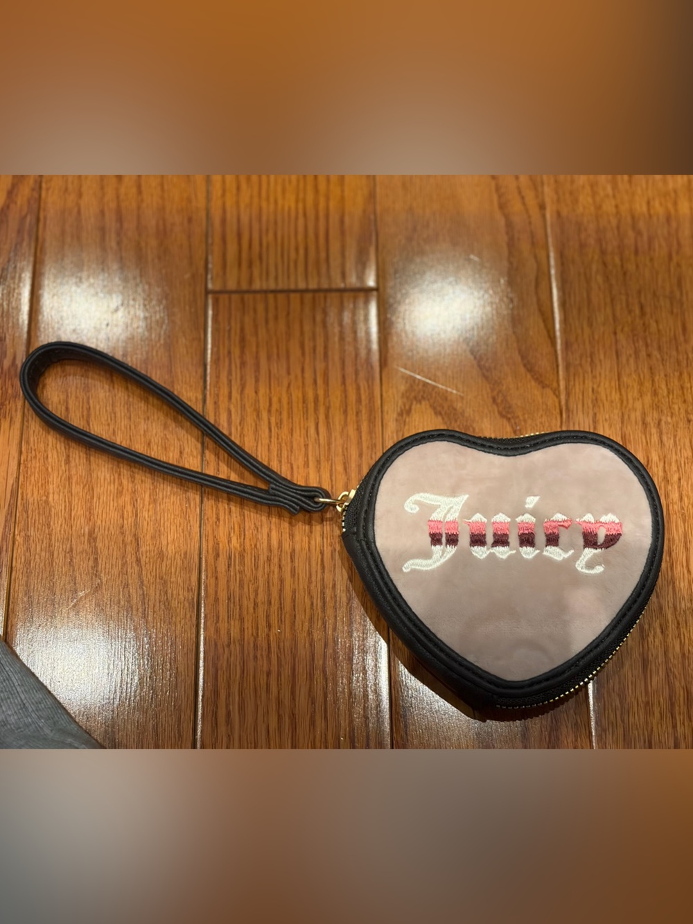 Juicy Couture Heart Wristlet Key & Card Holder in Blush Pink and Black